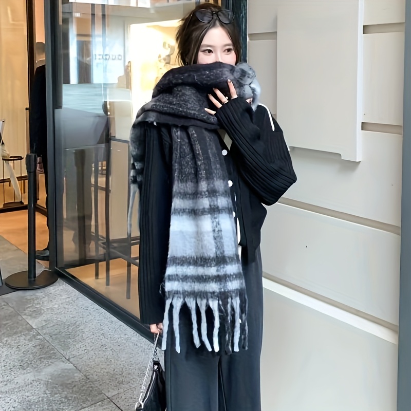 女性用クラシックチェック柄スカーフ - 日本のデザインにイン - Travel Accessories Unisex のレビューと価格