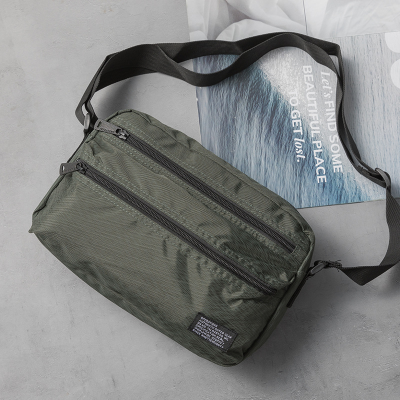男性用ミニマリストクロスボディスリングバッグ、日本風メッセン - Travel Accessories In Japan のレビューと価格