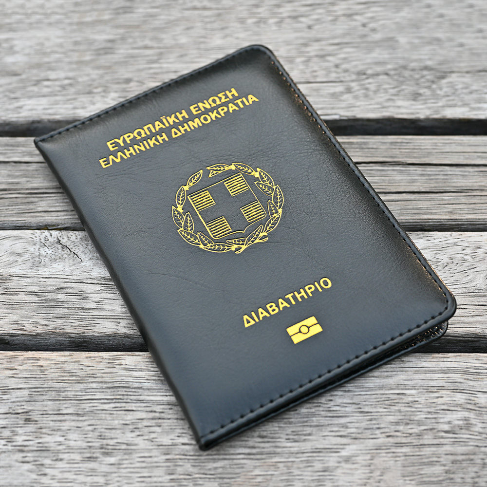 ギリシャ共和国パスポートカバー ギリシャパスポートカバー ギ - Travel Accessories Greece のレビューと価格
