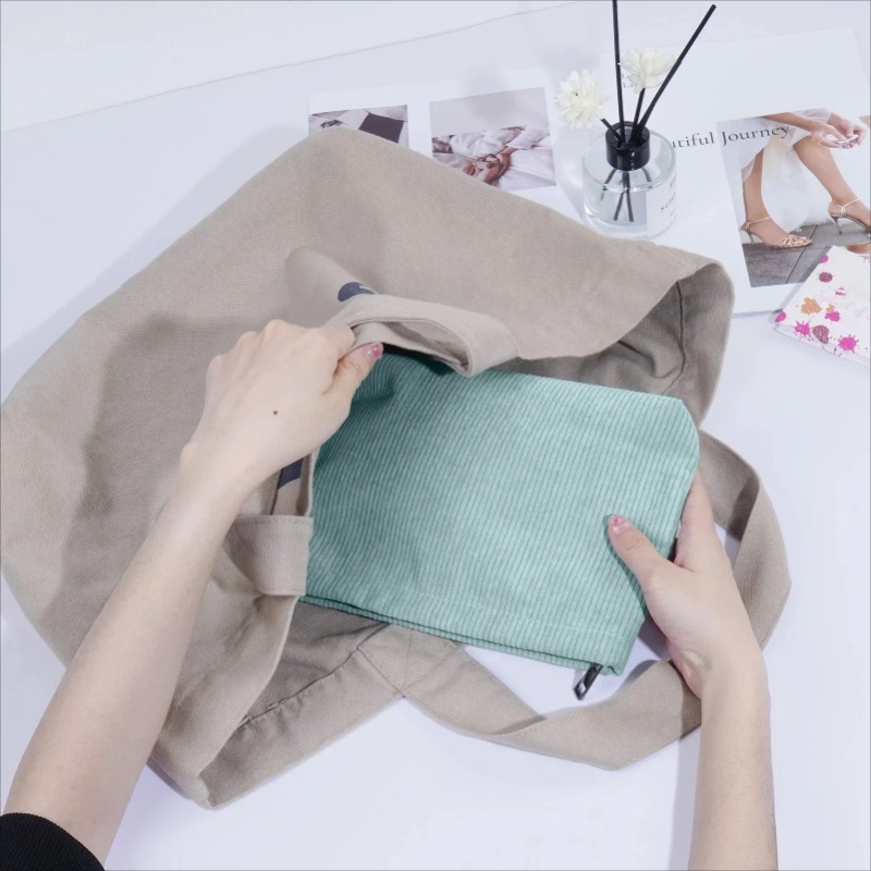 コーデュロイ旅行化粧品バッグポータブル化粧収納バッグ財布女性 - Travel Accessories Toiletries のレビューと価格
